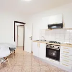 Apartamento Sanja - One Bedroom With Balcony And Sea View 5
