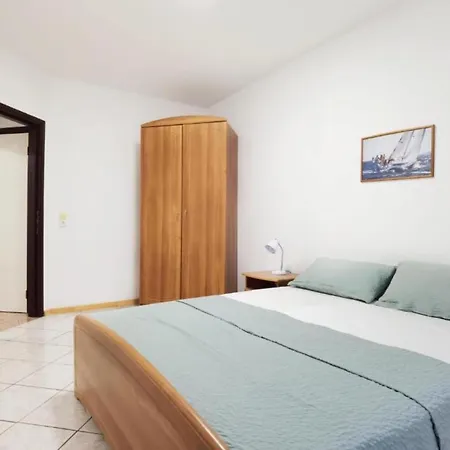 Apartamento Sanja - One Bedroom With Balcony And Sea View 5 *
