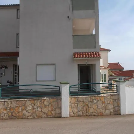 Sanja - One Bedroom With Balcony And Sea View 5 *